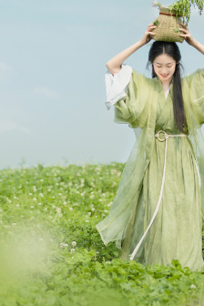 漂亮的女邻居5